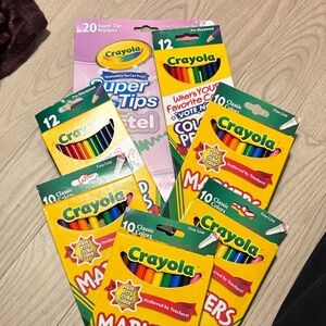 Crayola Vibrant Marker Collection for Parties